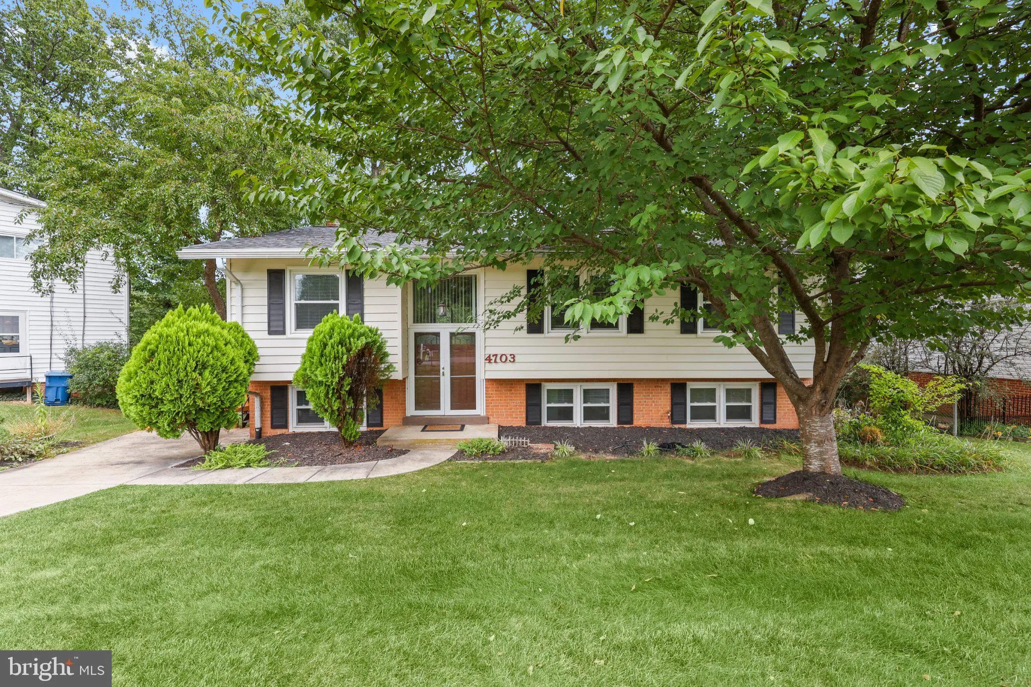 4703 TARA DRIVE, Fairfax, VA 22032