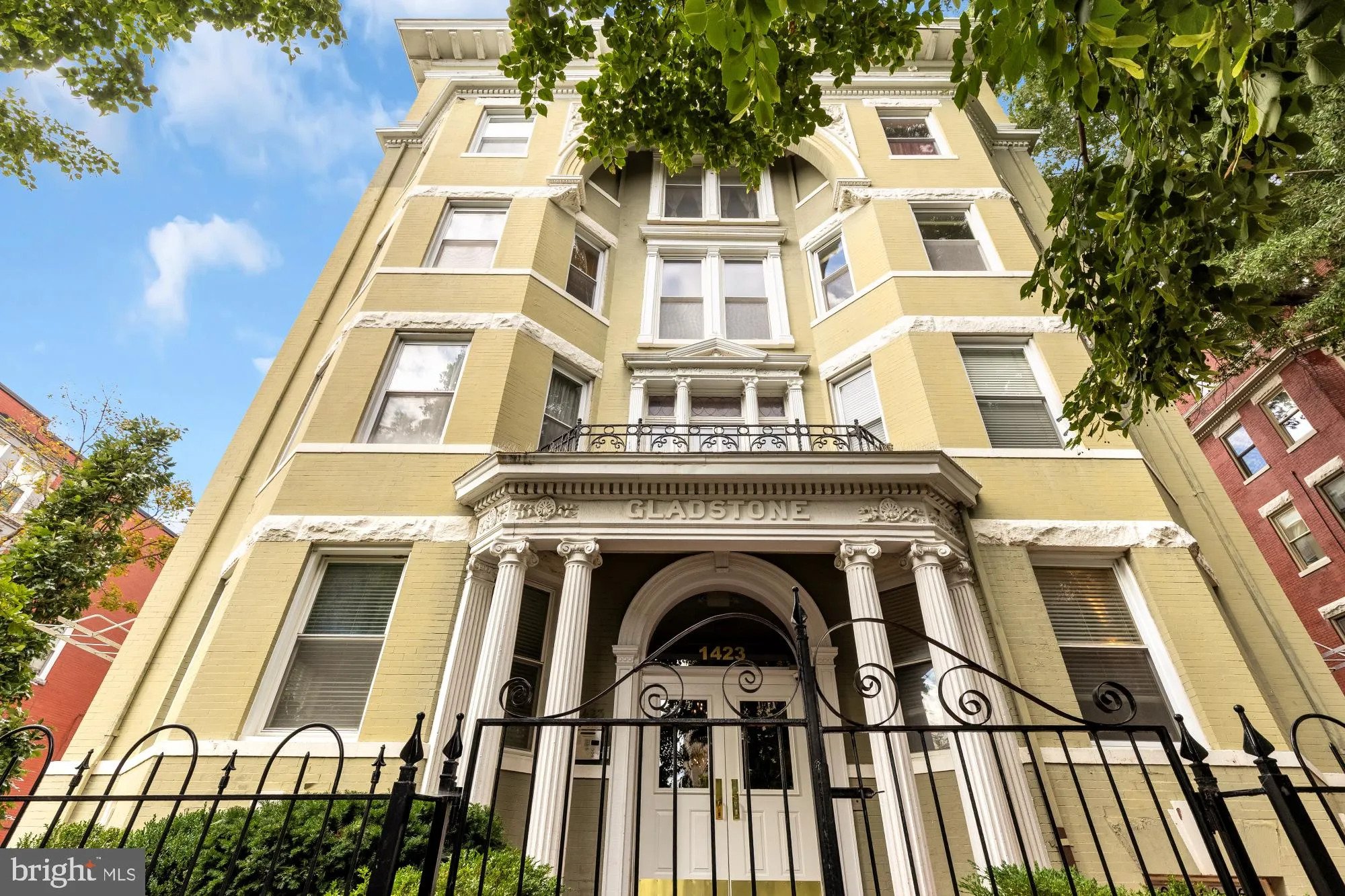 1423 R STREET, Washington, DC 20009