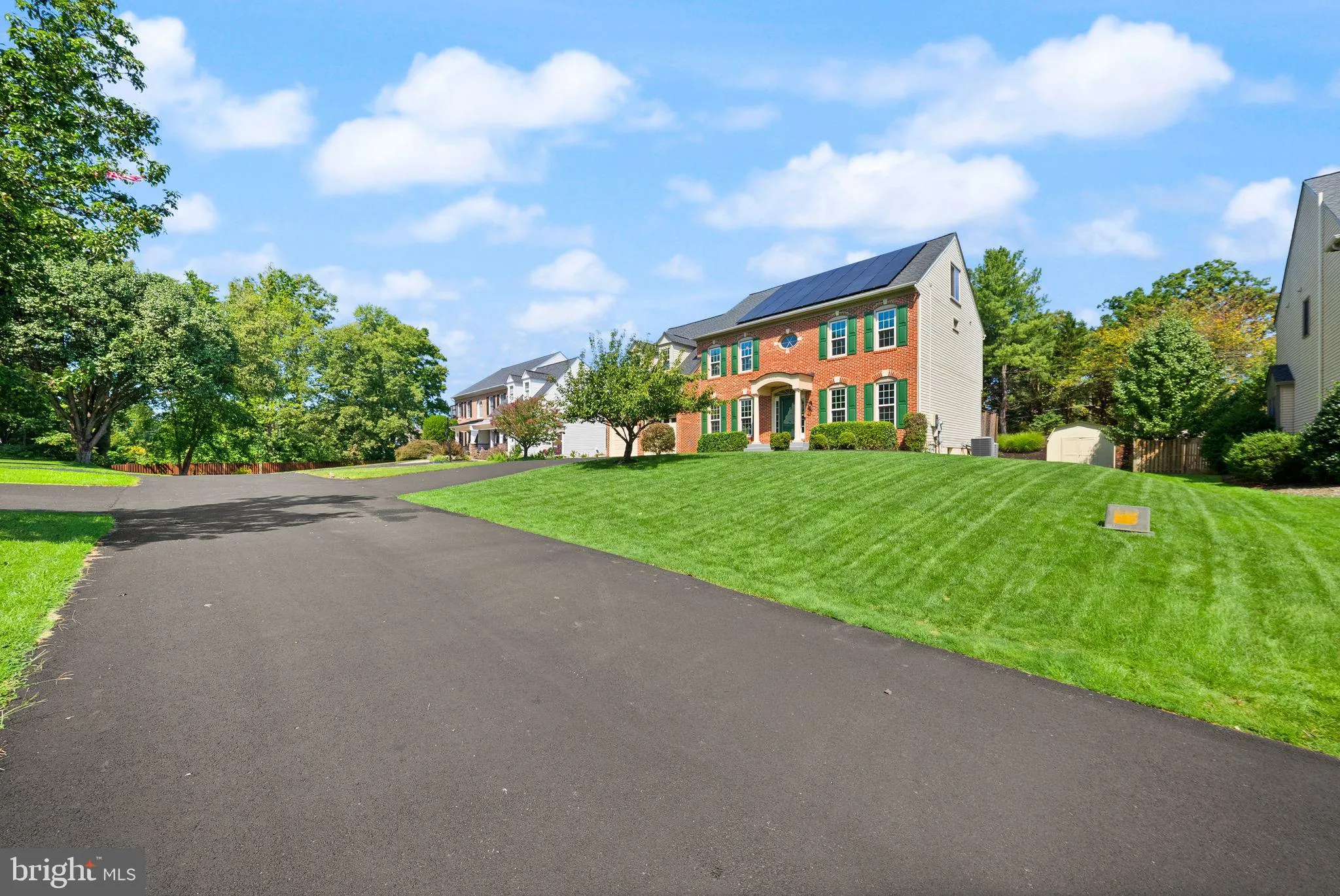 5604 WILLOW CROSSING COURT, Clifton, VA 20124