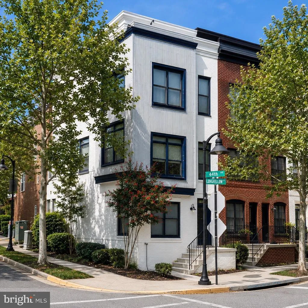 4400 LONGFELLOW STREET, Hyattsville, MD 20781