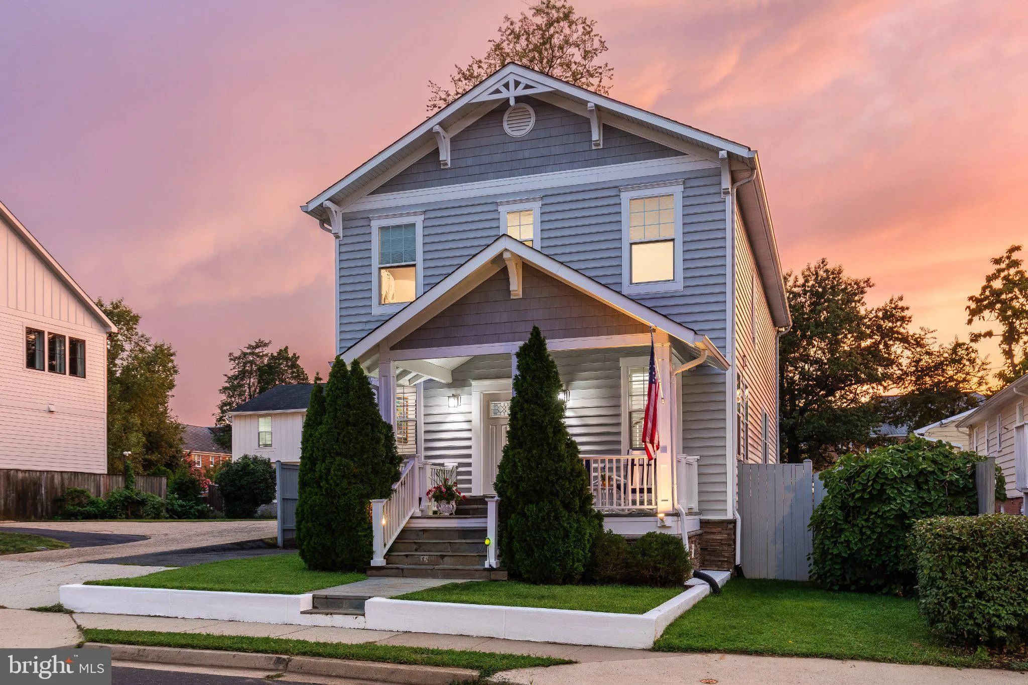 606 BARTON STREET, Arlington, VA 22204