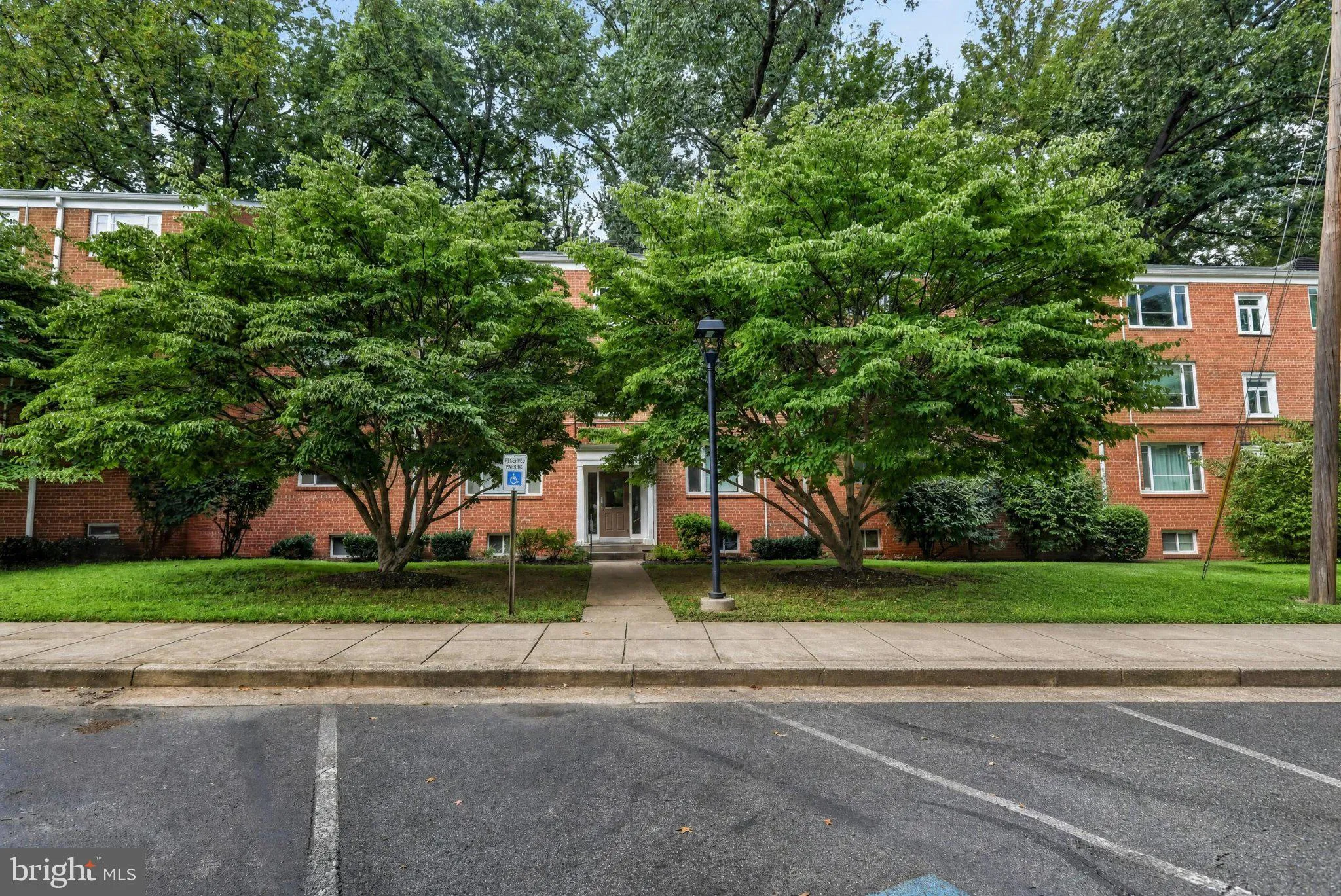 10406 MONTROSE AVENUE, Bethesda, MD 20814