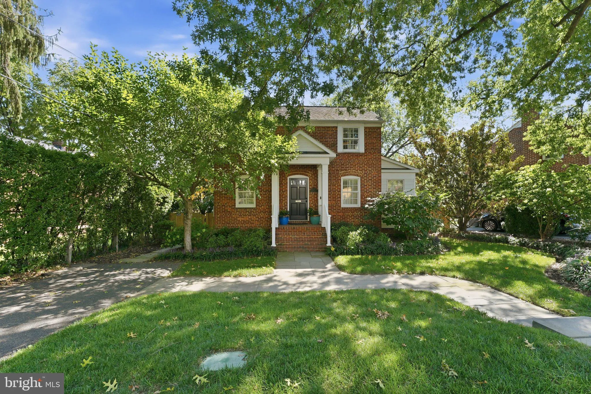 2727 EDISON STREET, Arlington, VA 22207