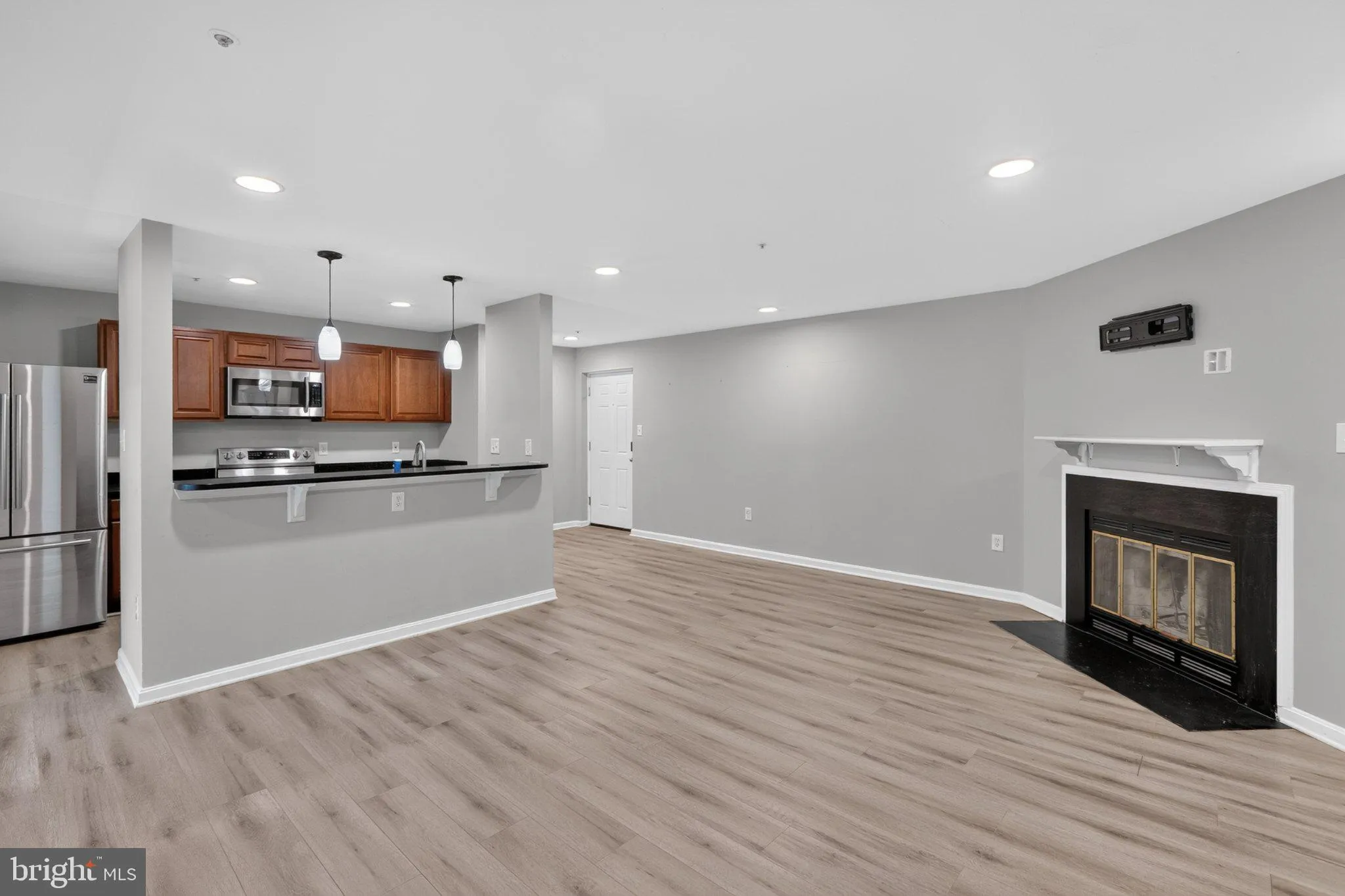 2071 ALICE AVENUE, Oxon Hill, MD 20745