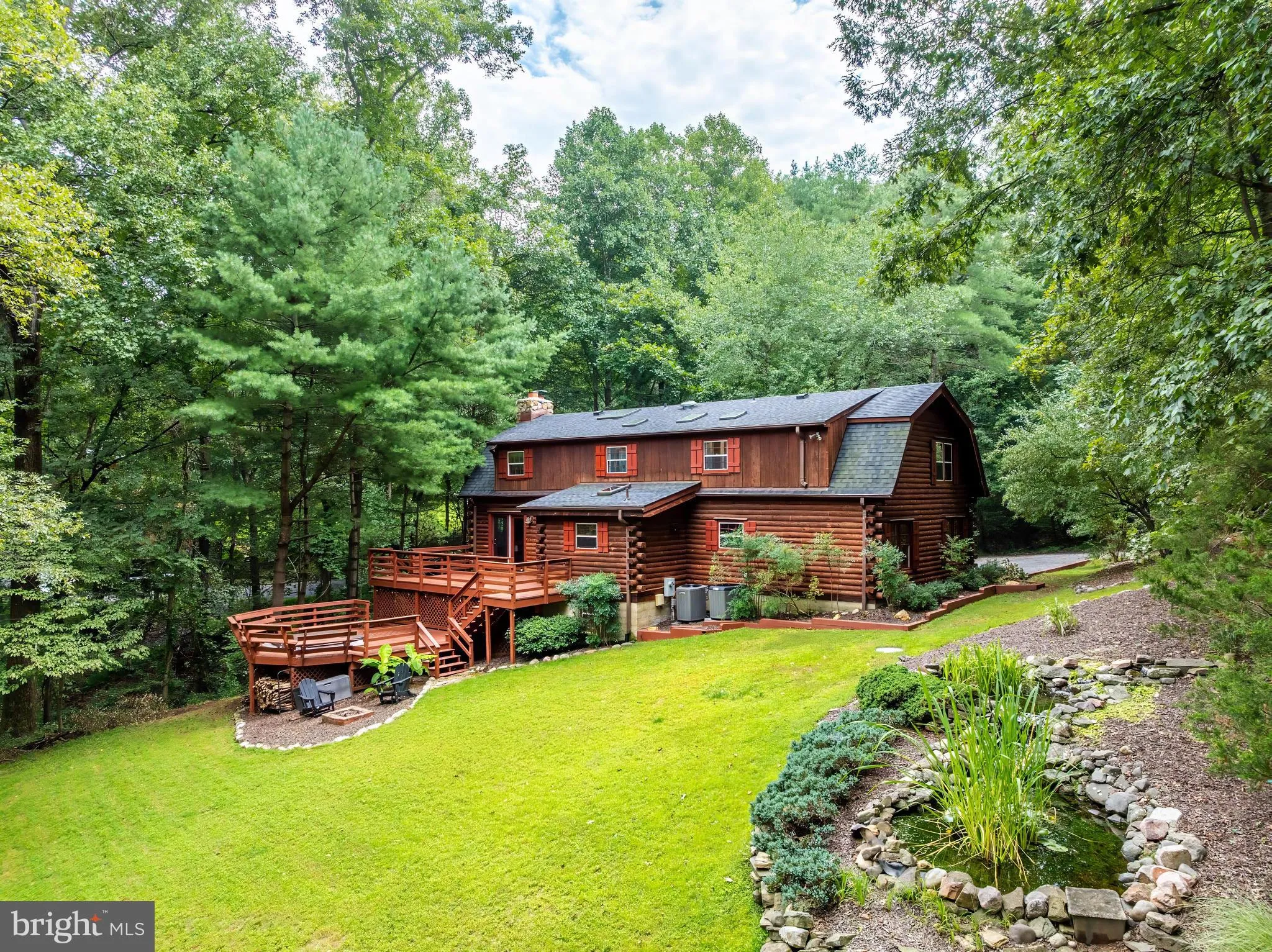 10898 WOODLEAF LANE, Great Falls, VA 22066