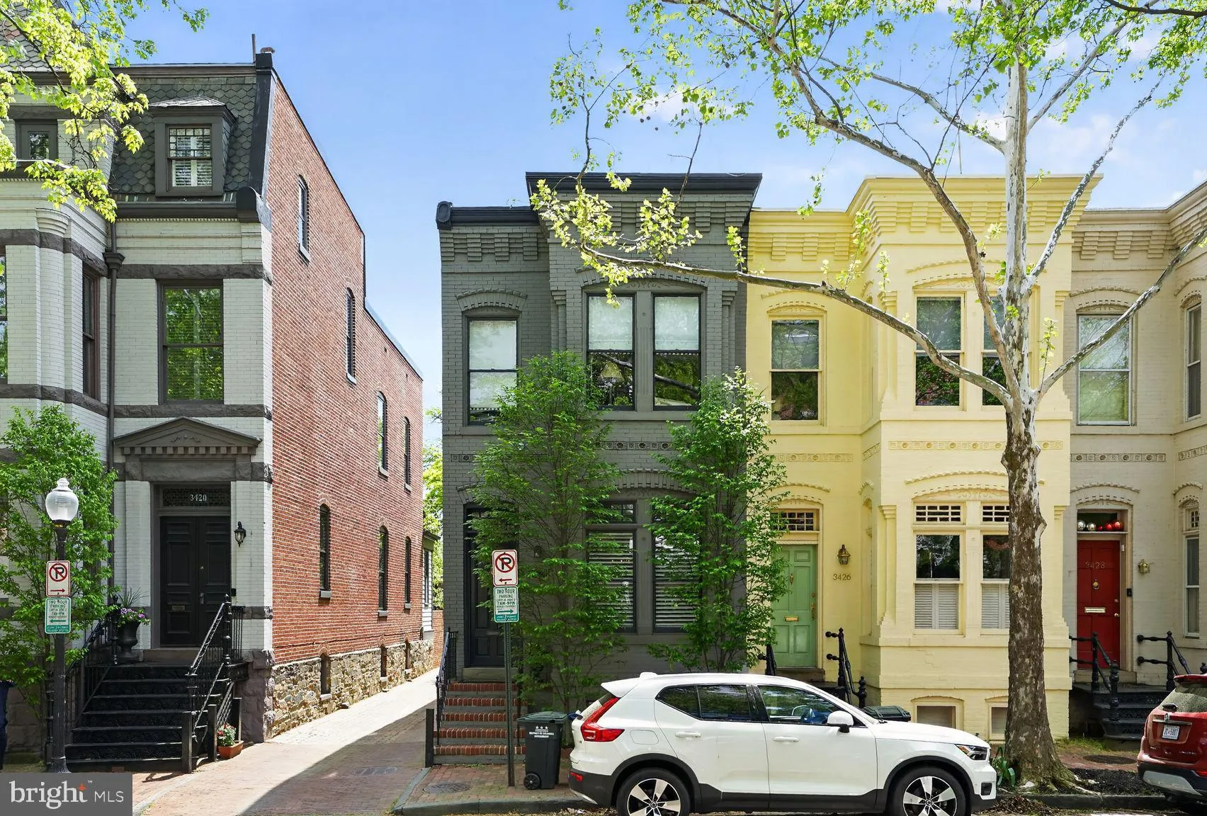 3424 P STREET, Washington, DC 20007
