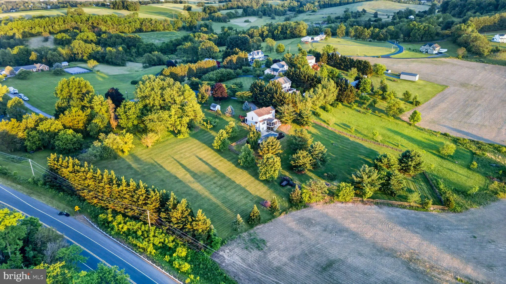 8840 MAPLEVILLE ROAD, Mount Airy, MD 21771