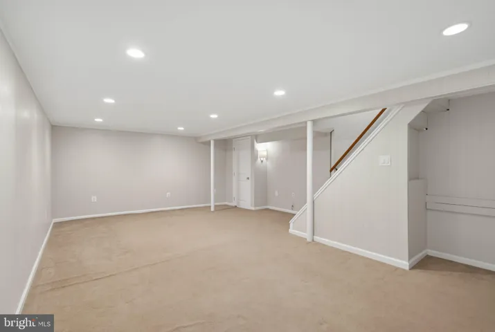 4021 Maple St, Fairfax, Virginia 22030
