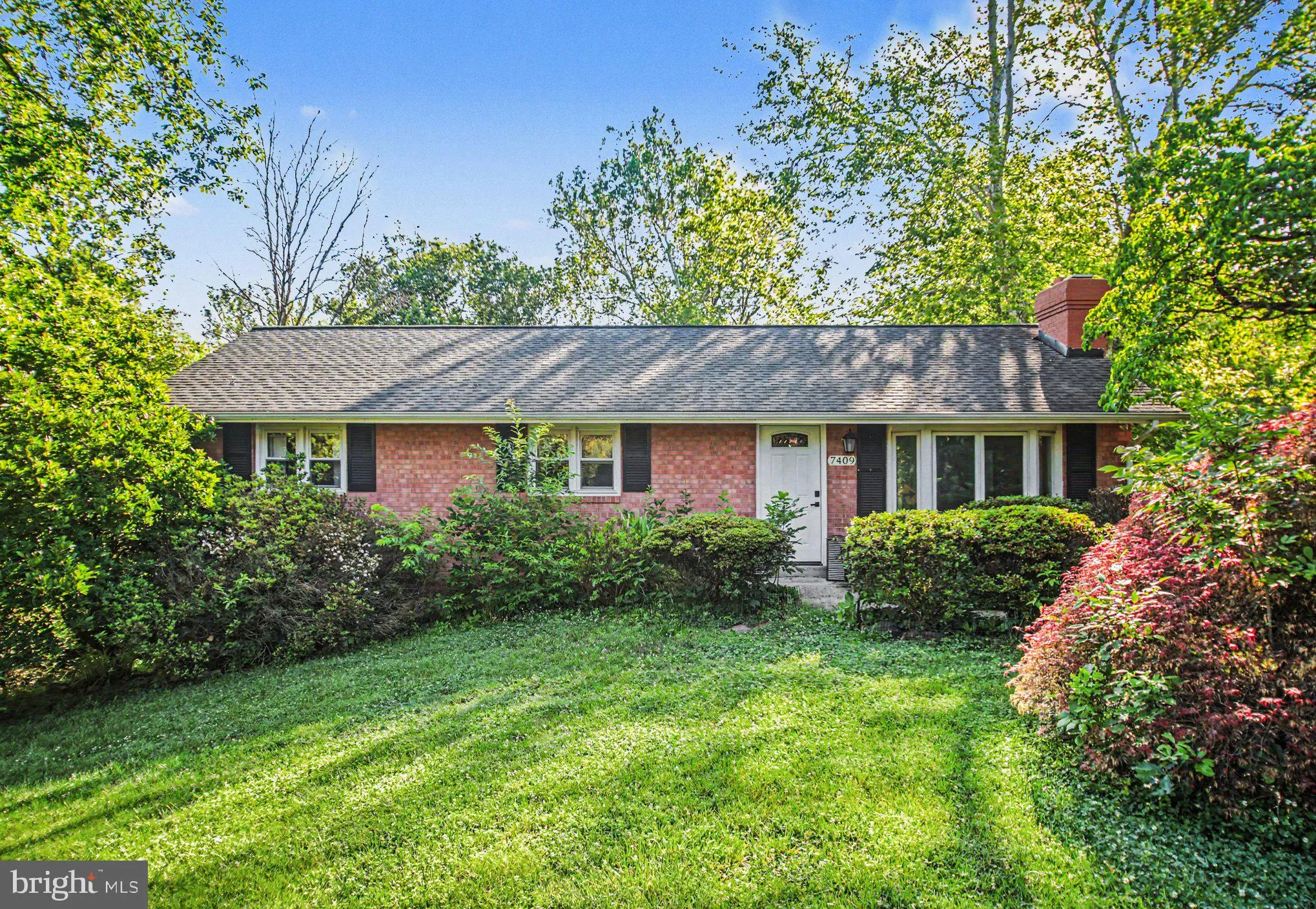 7409 LAKE DRIVE, Manassas, VA 20111