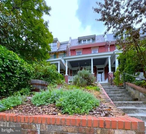 3415 OAKWOOD TERRACE, Washington, DC 20010
