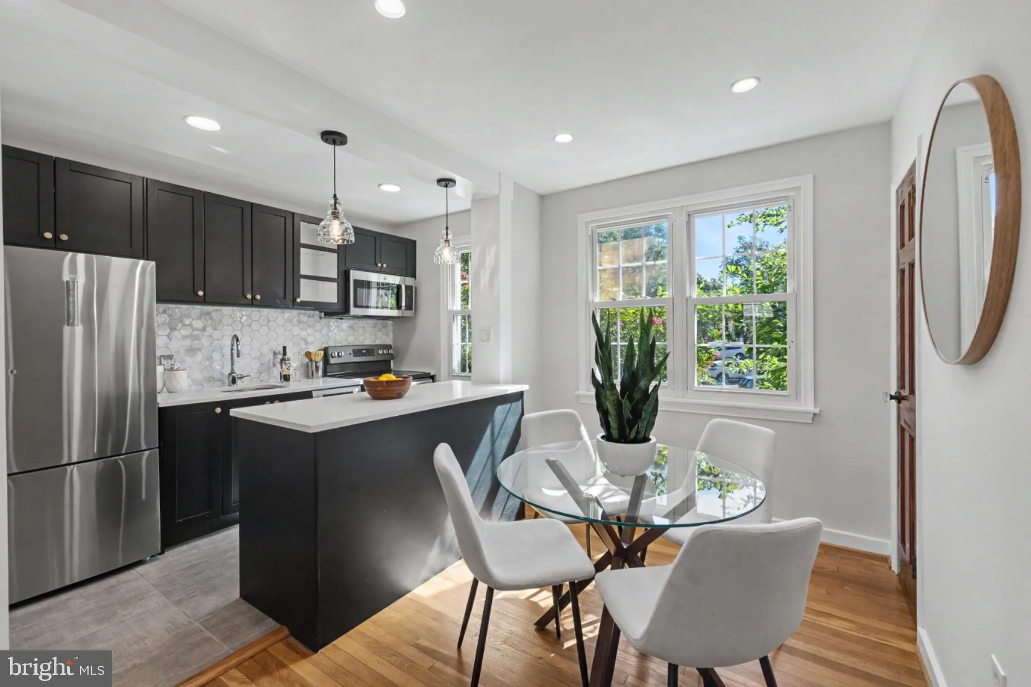 3203 COMMONWEALTH AVENUE, Alexandria, VA 22305