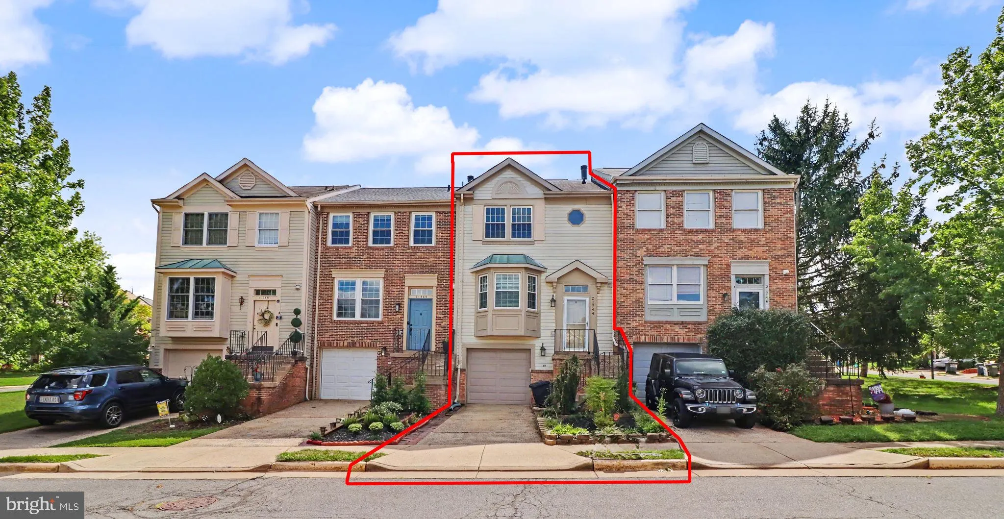 21744 LEATHERLEAF CIRCLE, Sterling, VA 20164