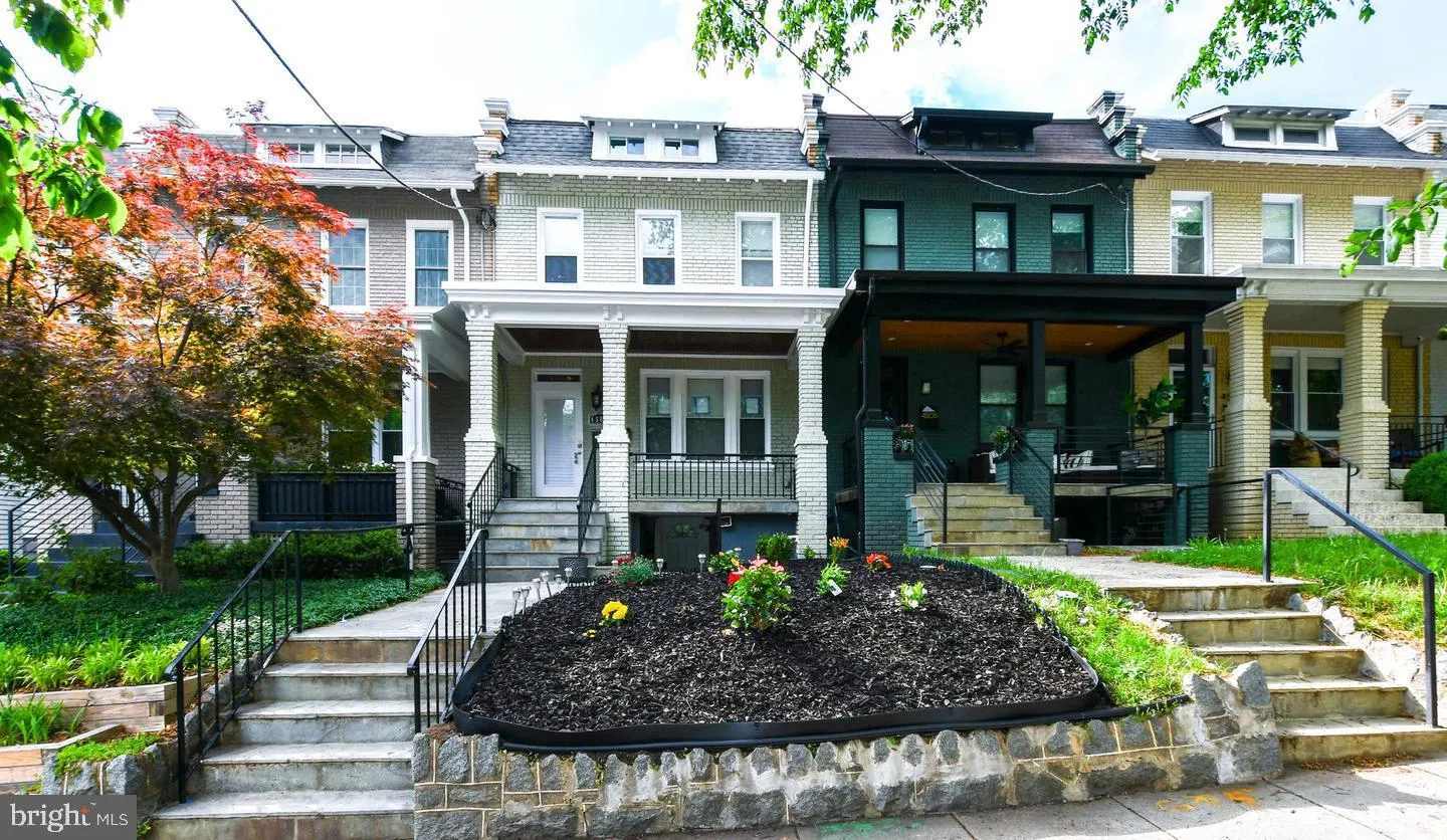 4504 NEW HAMPSHIRE AVENUE, Washington, DC 20011