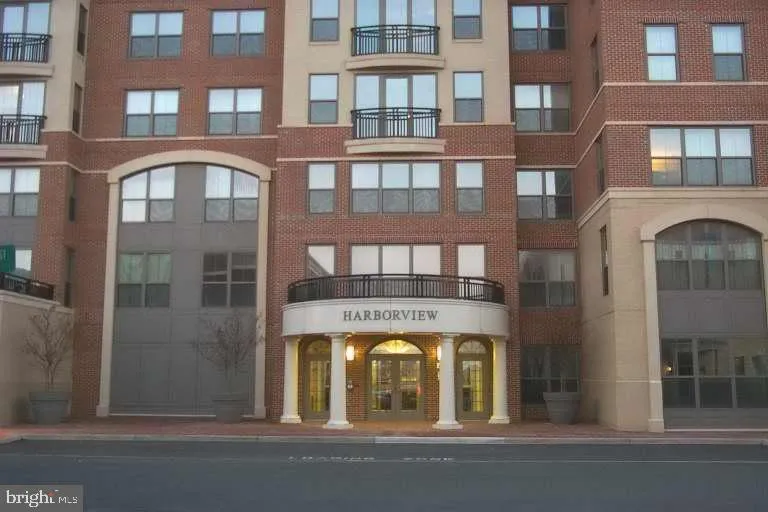 485 HARBOR SIDE STREET, Woodbridge, VA 22191