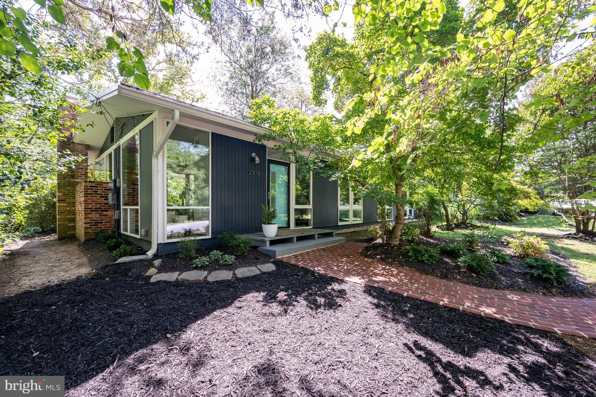 2305 GLASGOW ROAD, Alexandria, VA 22307