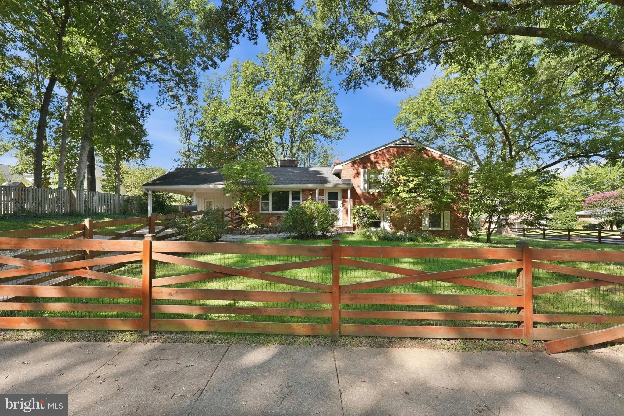 6800 AVA STREET, Springfield, VA 22152
