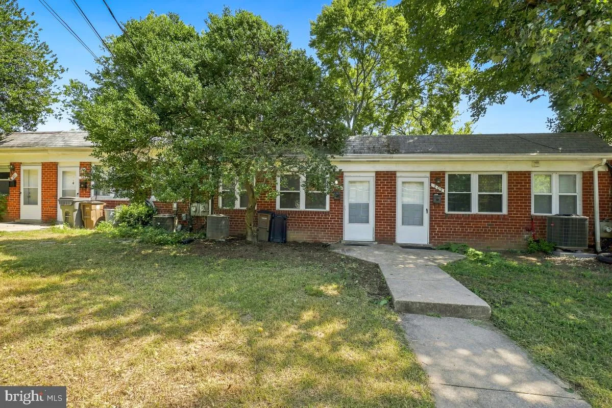 207 ADAMS STREET, Rockville, MD 20850