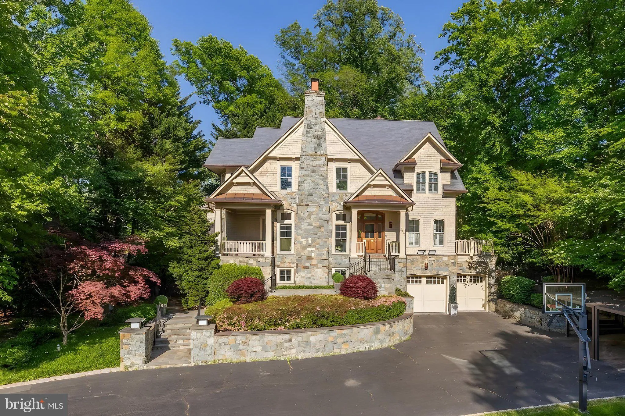 8819 CHALON DRIVE, Bethesda, MD 20817
