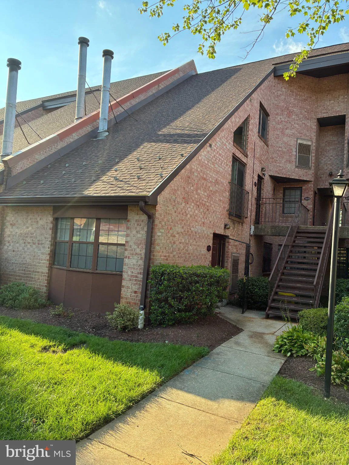 3068 PINEVIEW, Washington, DC 20018