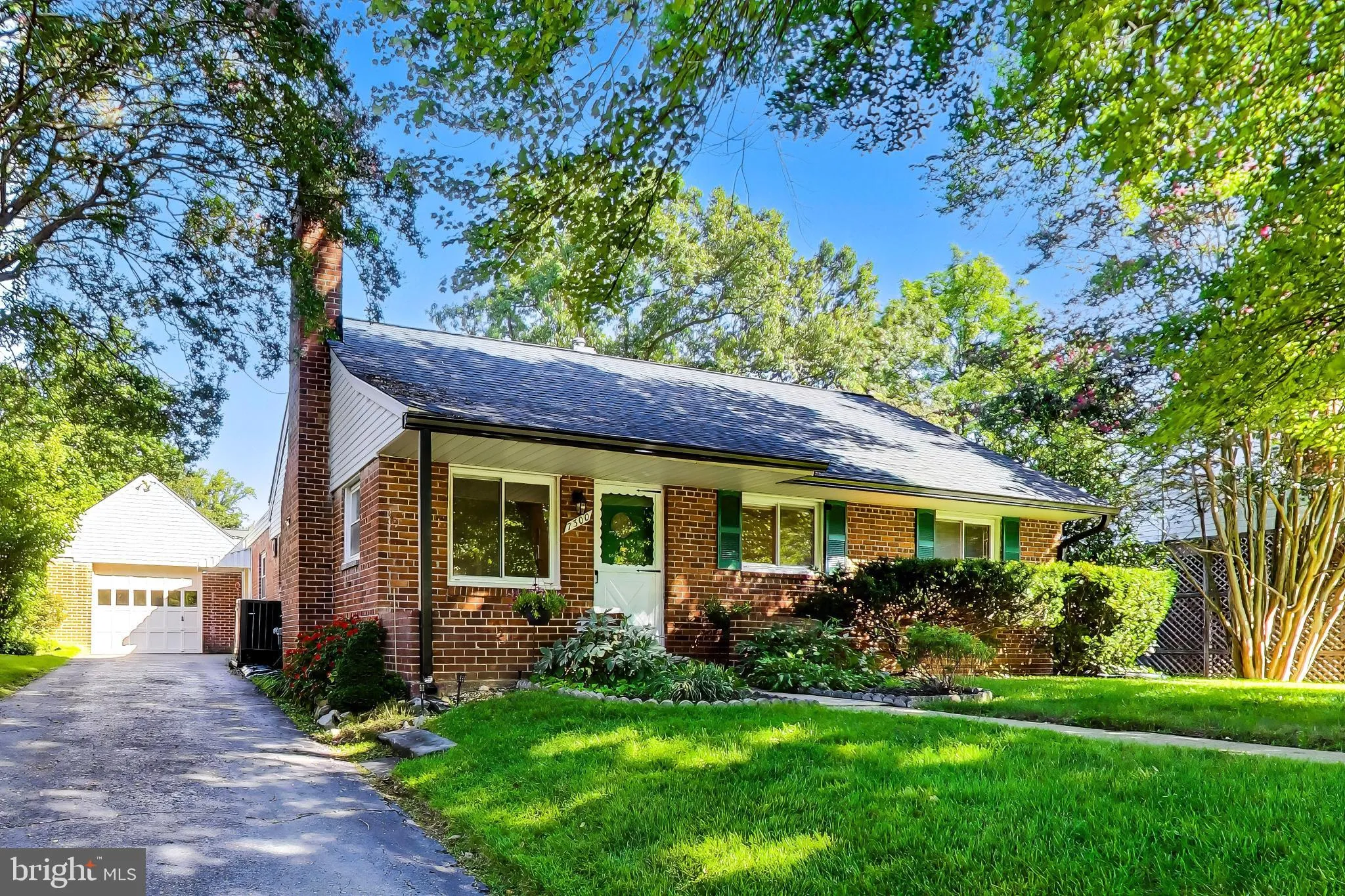7300 WAYNE DRIVE, Annandale, VA 22003