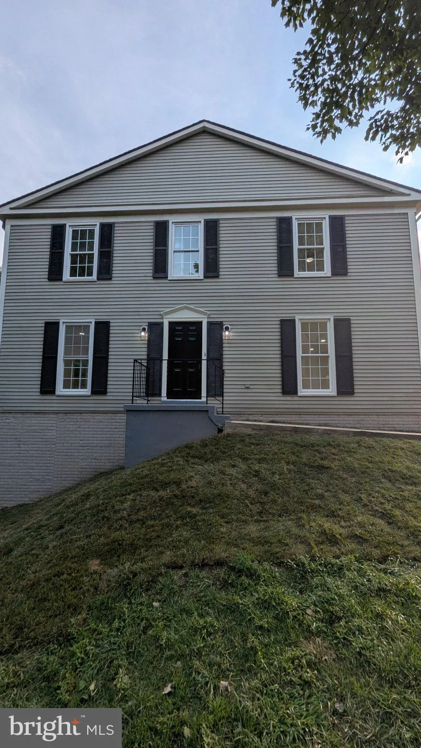 3015 BROMLEY COURT, Woodbridge, VA 22192