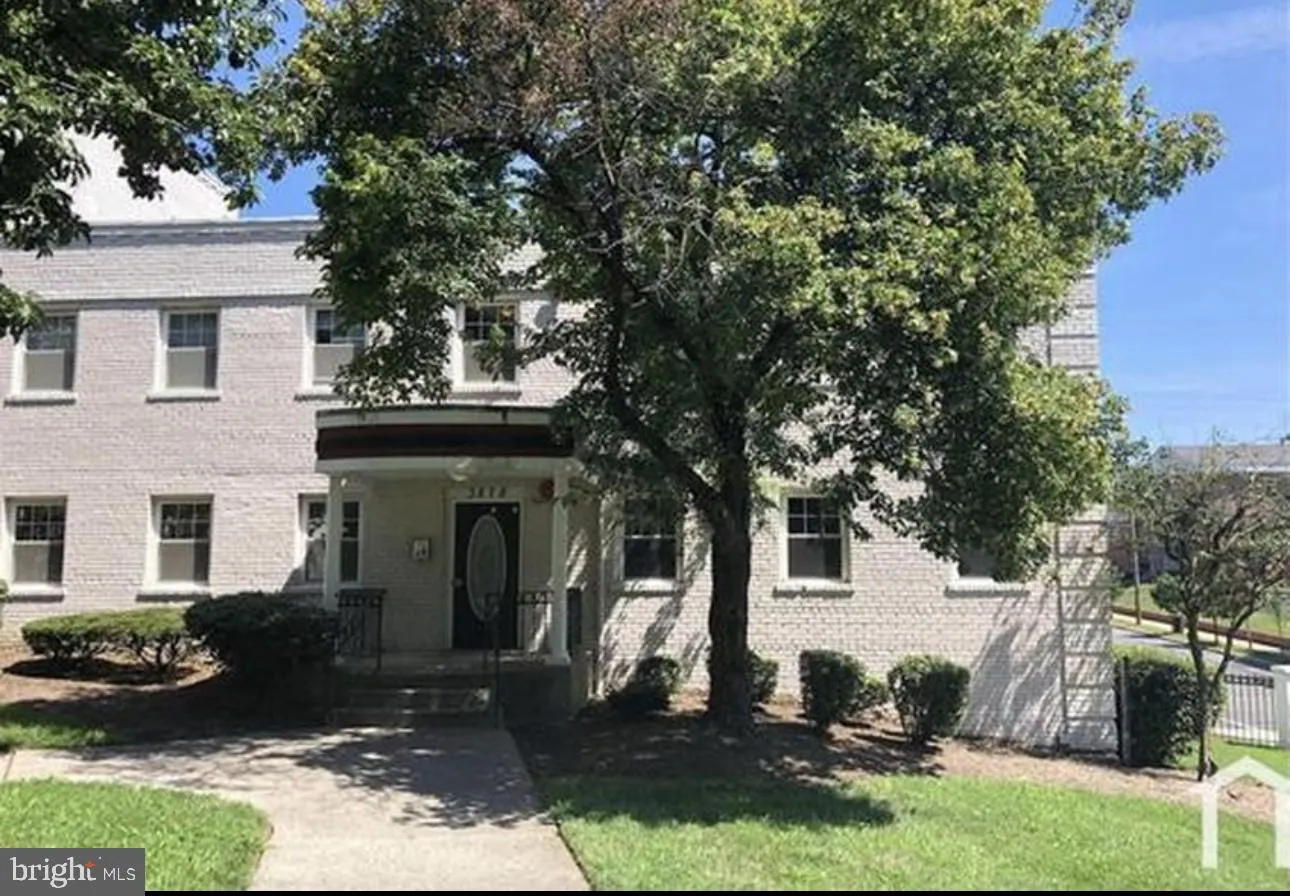 3878 9TH STREET, Washington, DC 20032