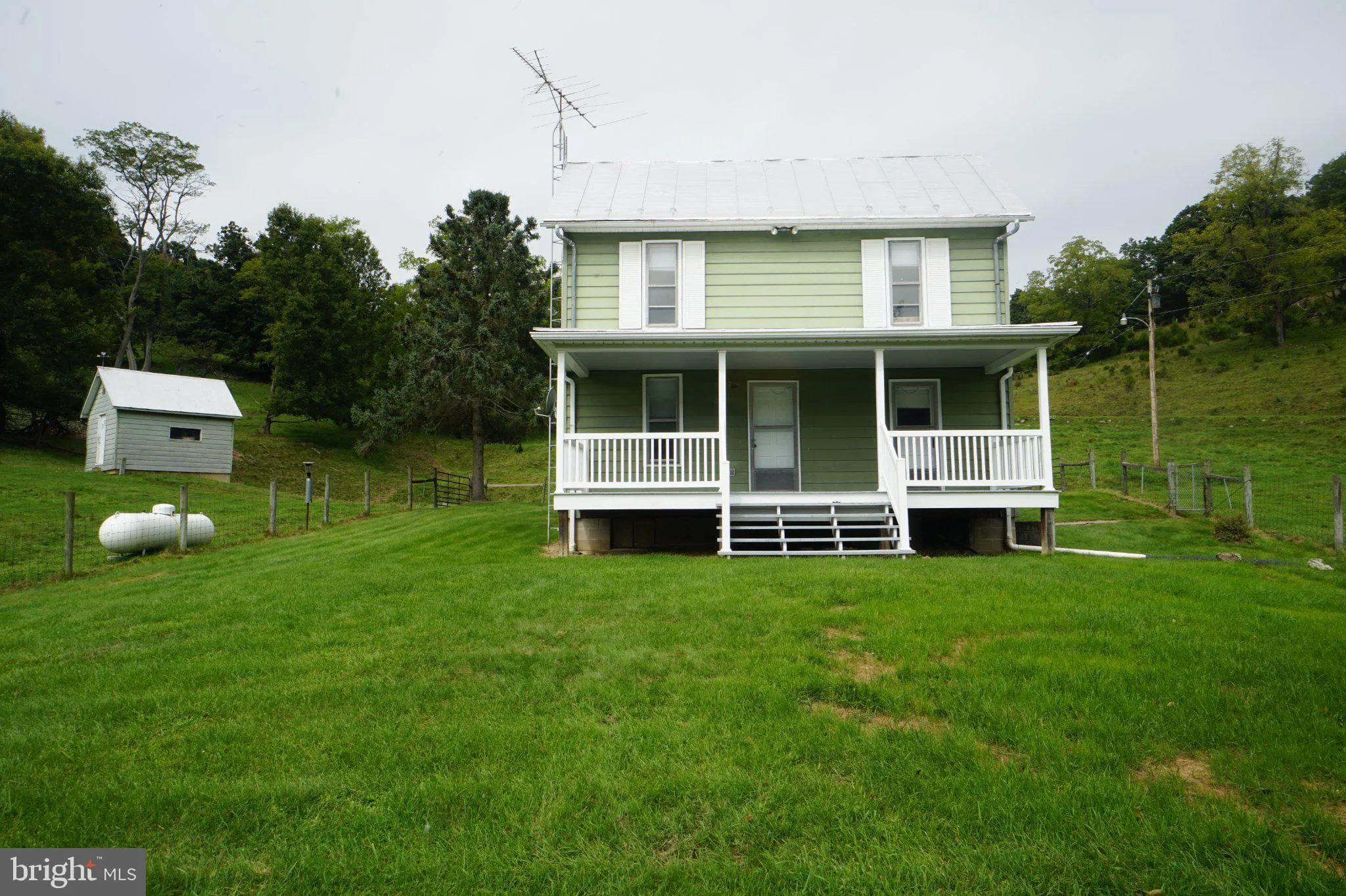 242 NEWMAN LANE, Franklin, WV 26807