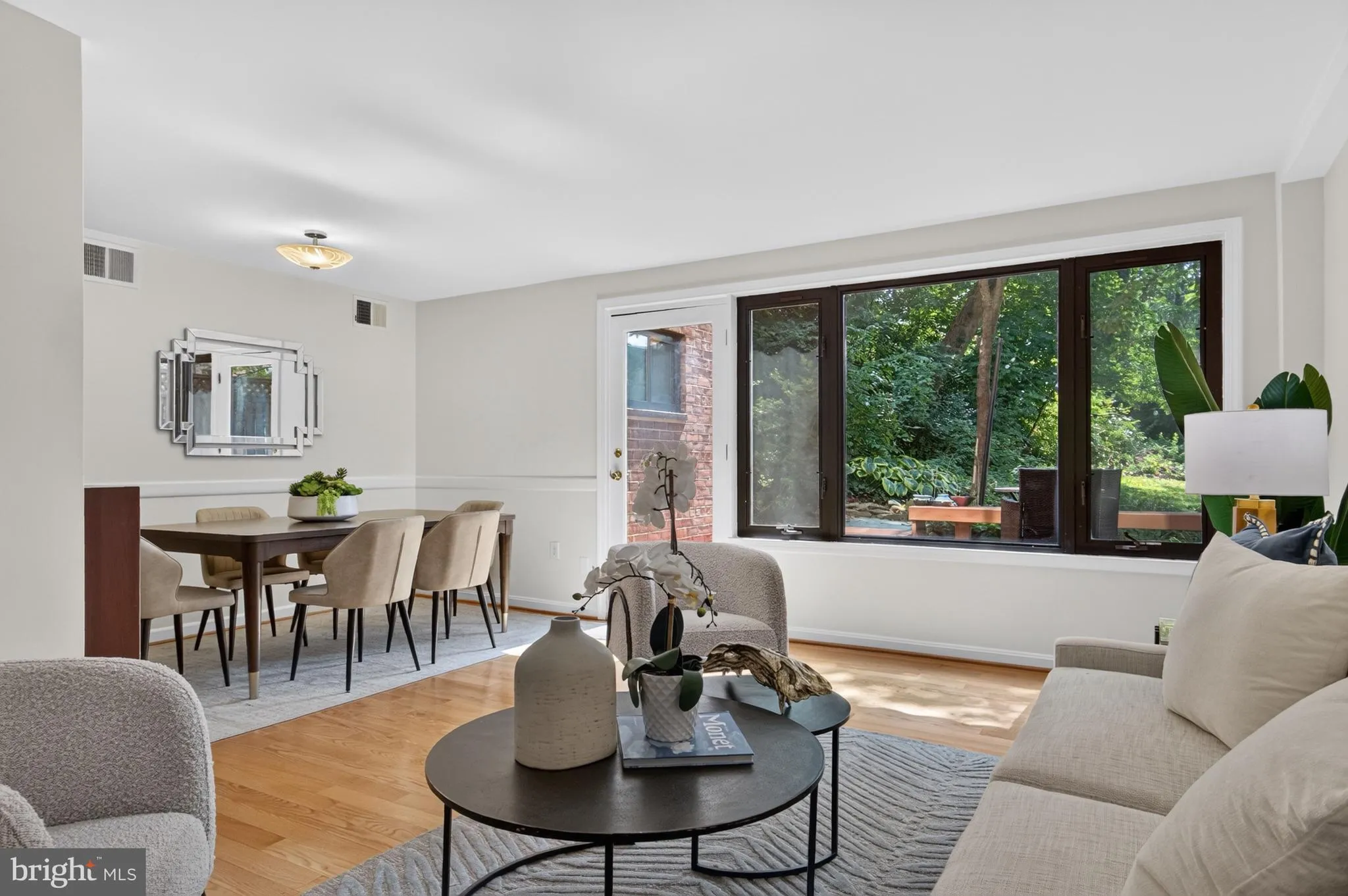 4114 DAVIS PLACE, Washington, DC 20007