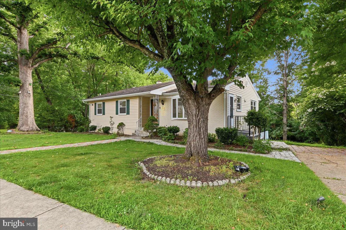 131 CASMAR STREET, Vienna, VA 22180
