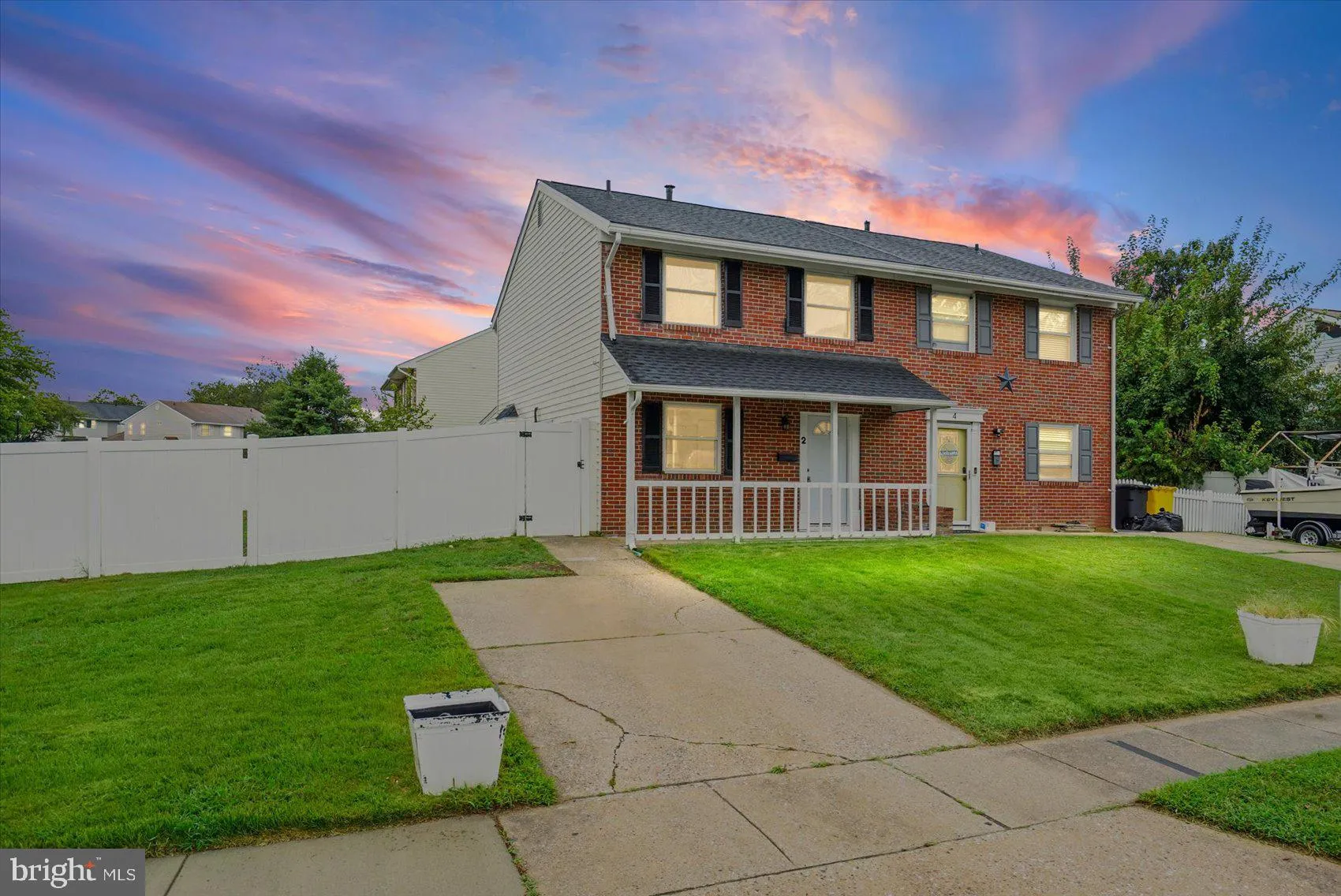 2 BREAKWATER COURT, Pasadena, MD 21122