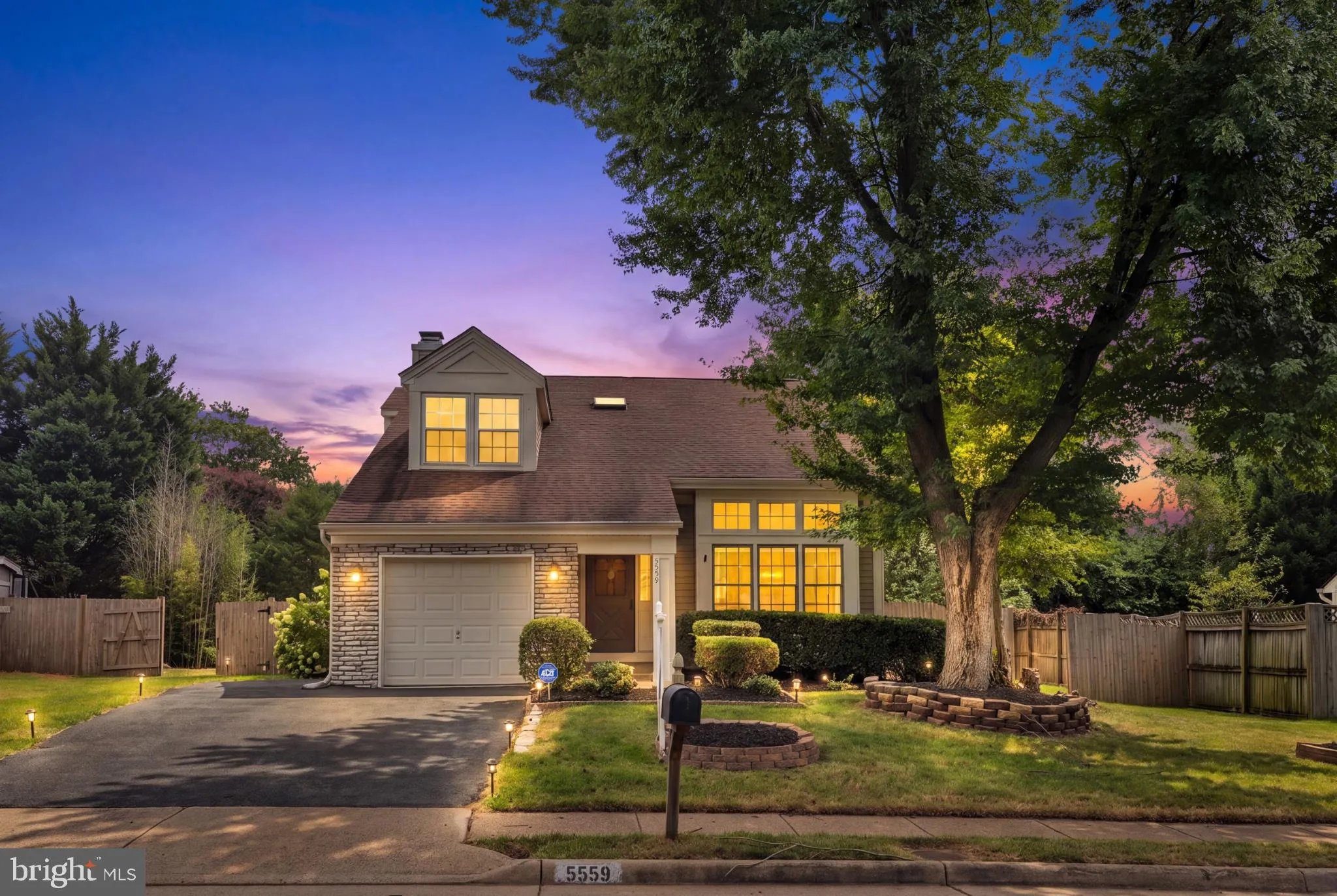5559 SEQUOIA FARMS DRIVE, Centreville, VA 20120