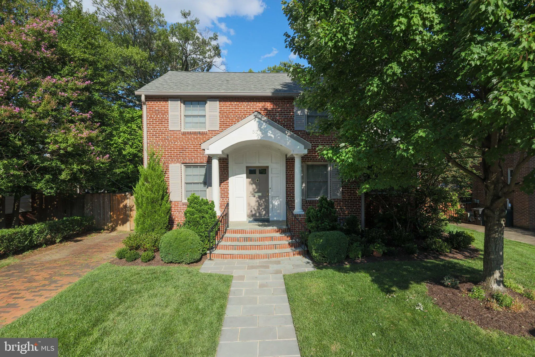 525 OXFORD STREET, Arlington, VA 22203