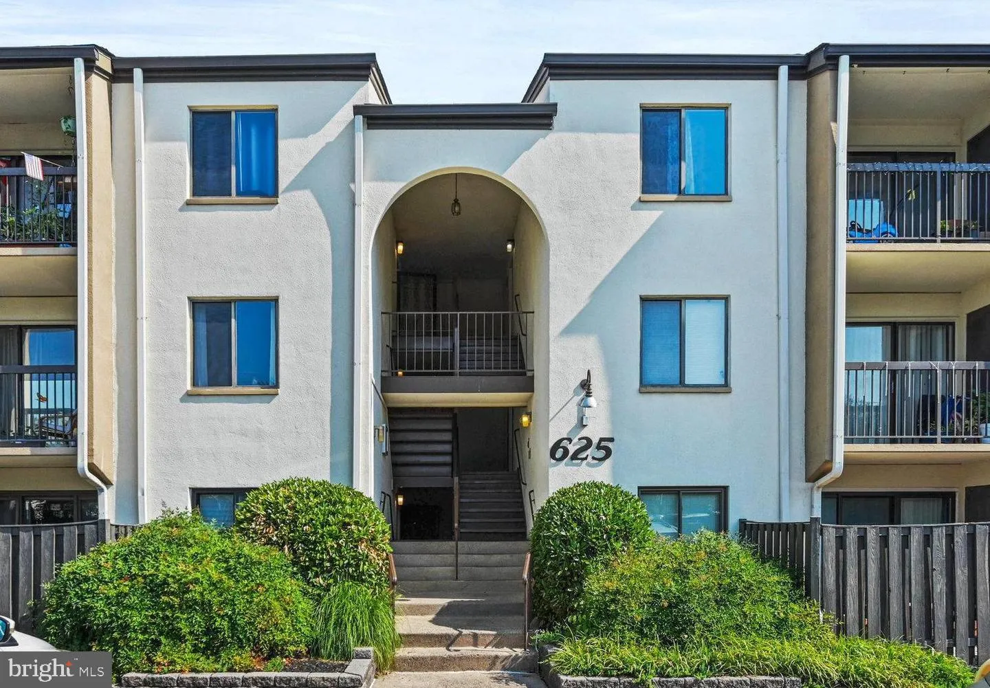 625 CENTER STREET, Herndon, VA 20170