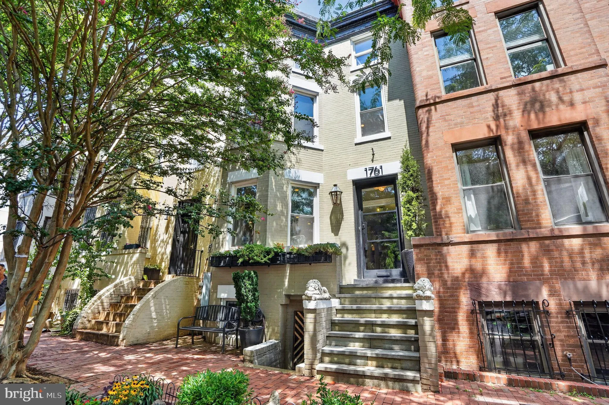 1761 WILLARD STREET, Washington, DC 20009