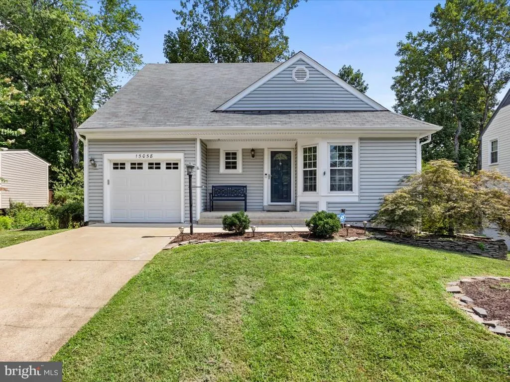 15058 HOLLEYSIDE DRIVE, Dumfries, VA 22025