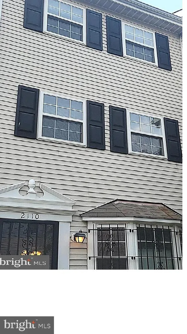 2110 YOUNG STREET, Washington, DC 20020
