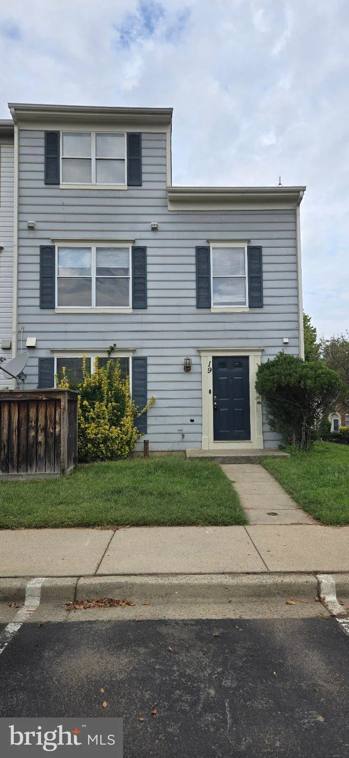19 HIGHSTREAM COURT, Germantown, MD 20874