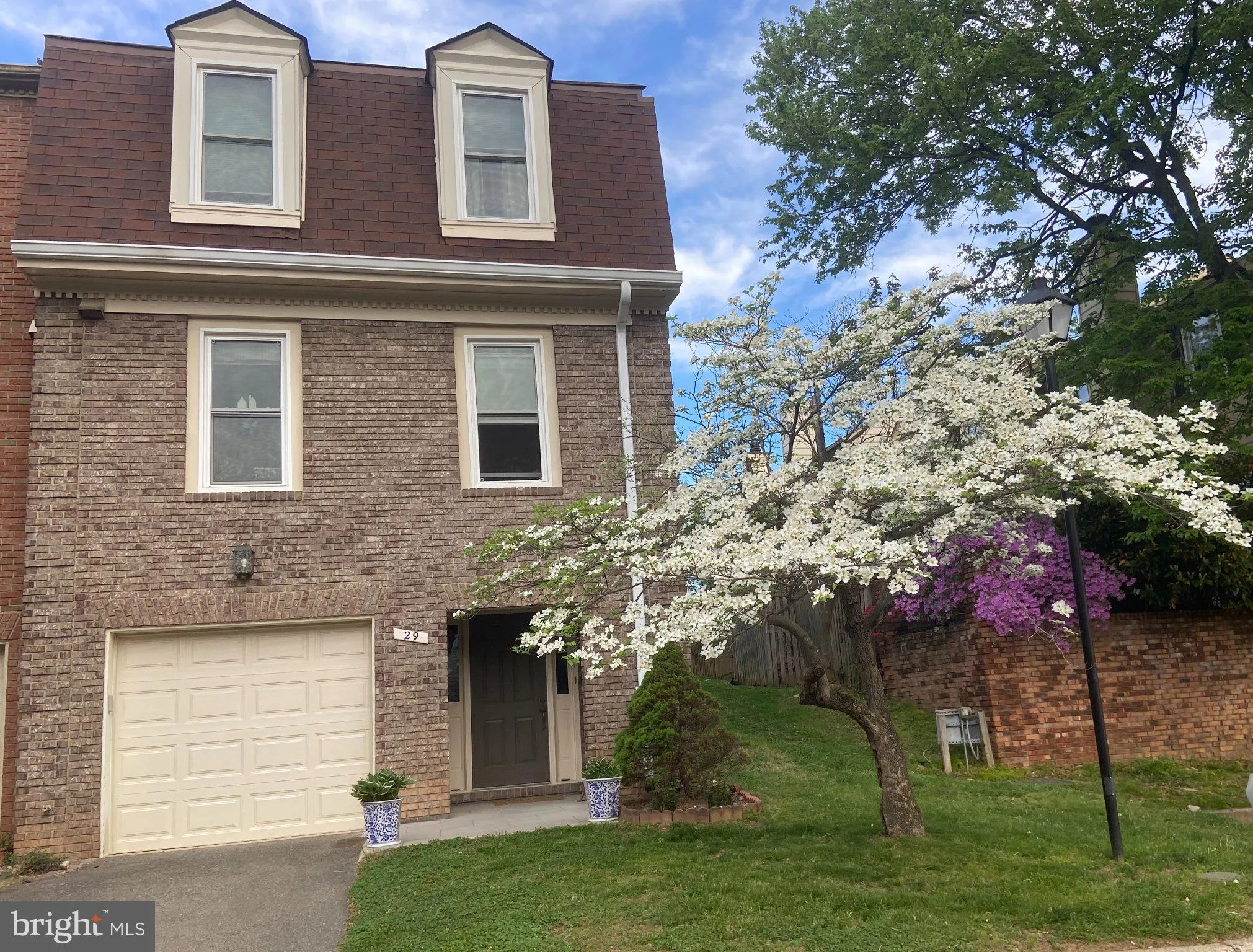 29 RITCHFIELD COURT, Rockville, MD 20850