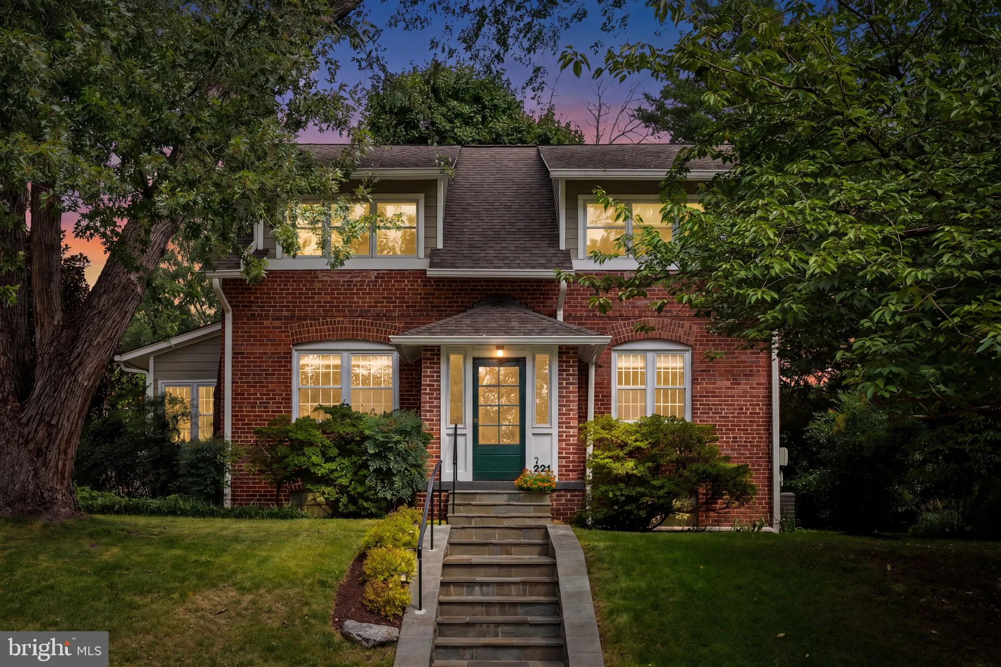 221 GRANT AVENUE, Takoma Park, MD 20912