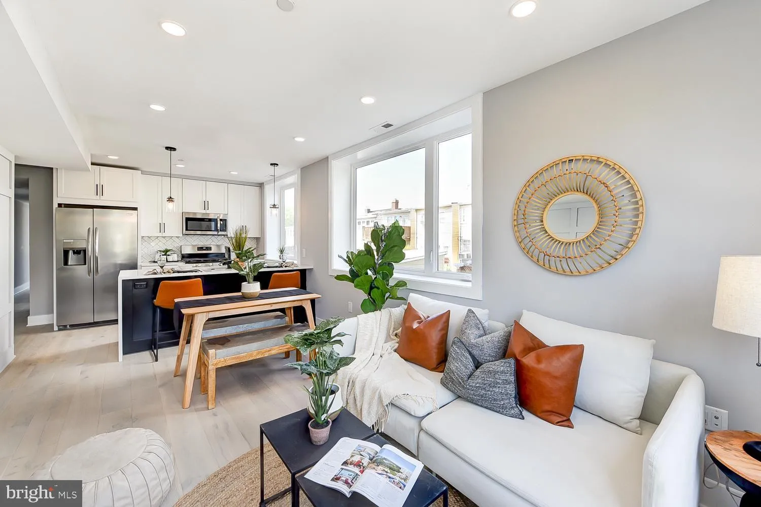 1915 H STREET, Washington, DC 20002