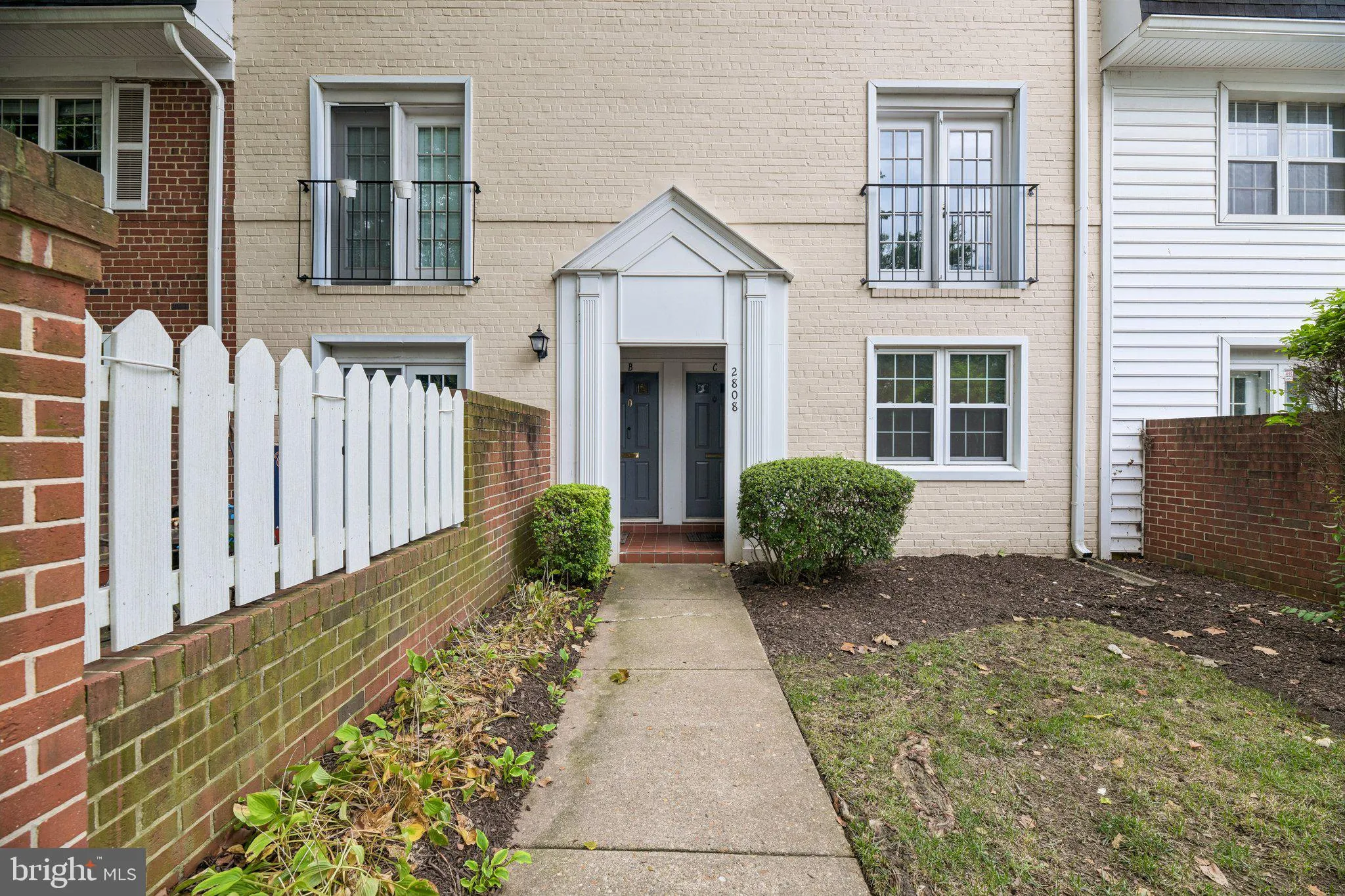 2808 WAKEFIELD STREET, Arlington, VA 22206