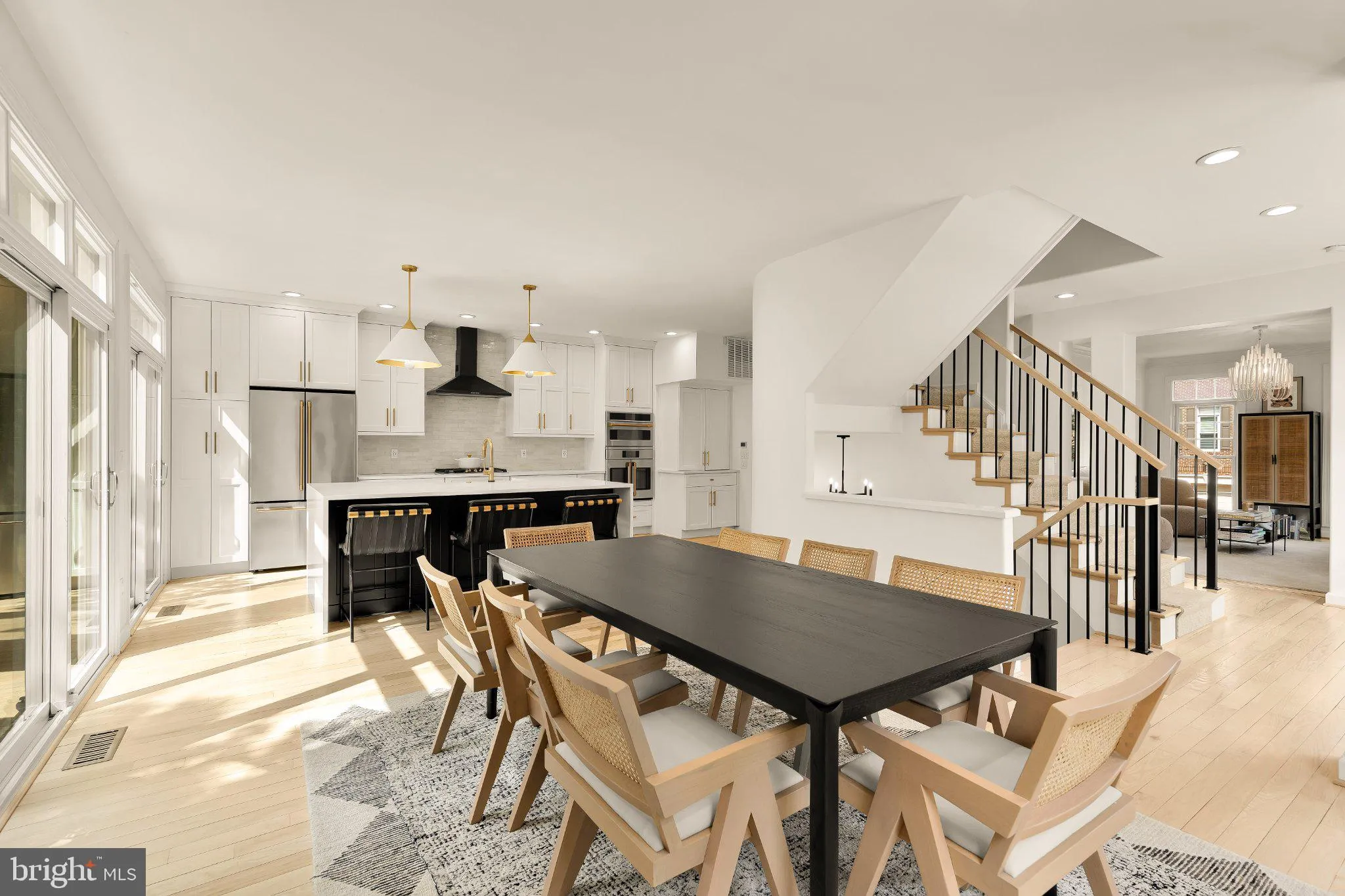 2116 21ST ROAD, Arlington, VA 22201