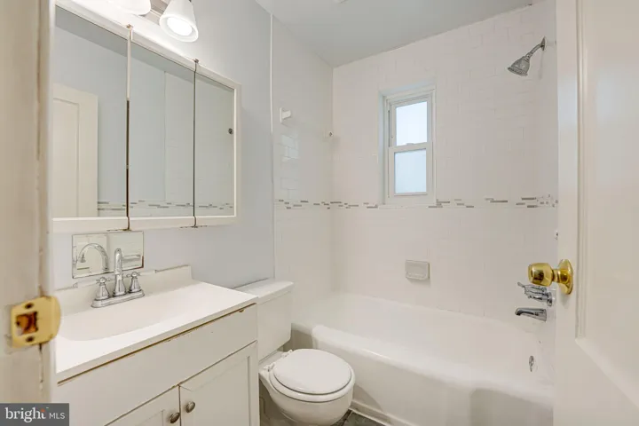 8218 Roanoke Ave, Takoma Park, Maryland 20912