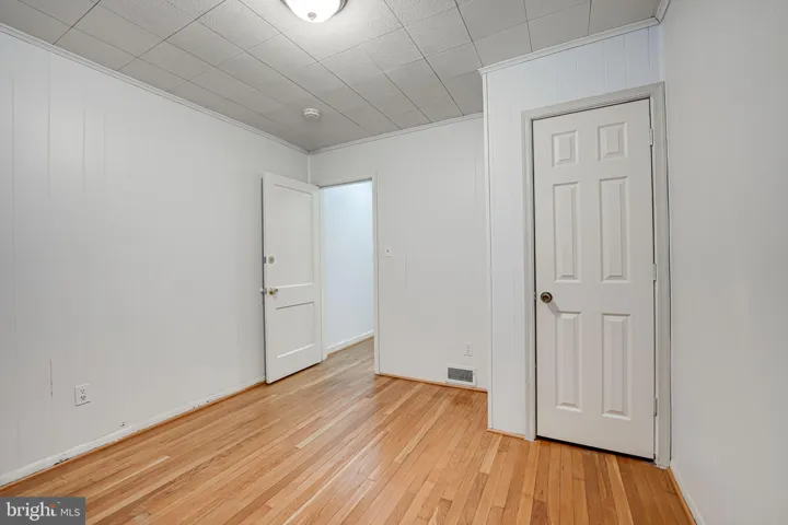 8218 Roanoke Ave, Takoma Park, Maryland 20912