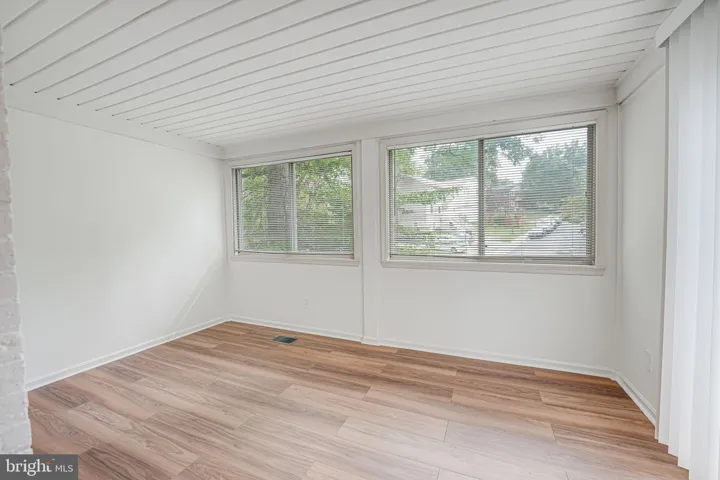 8218 Roanoke Ave, Takoma Park, Maryland 20912