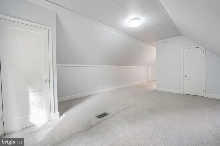 8218 Roanoke Ave, Takoma Park, Maryland 20912