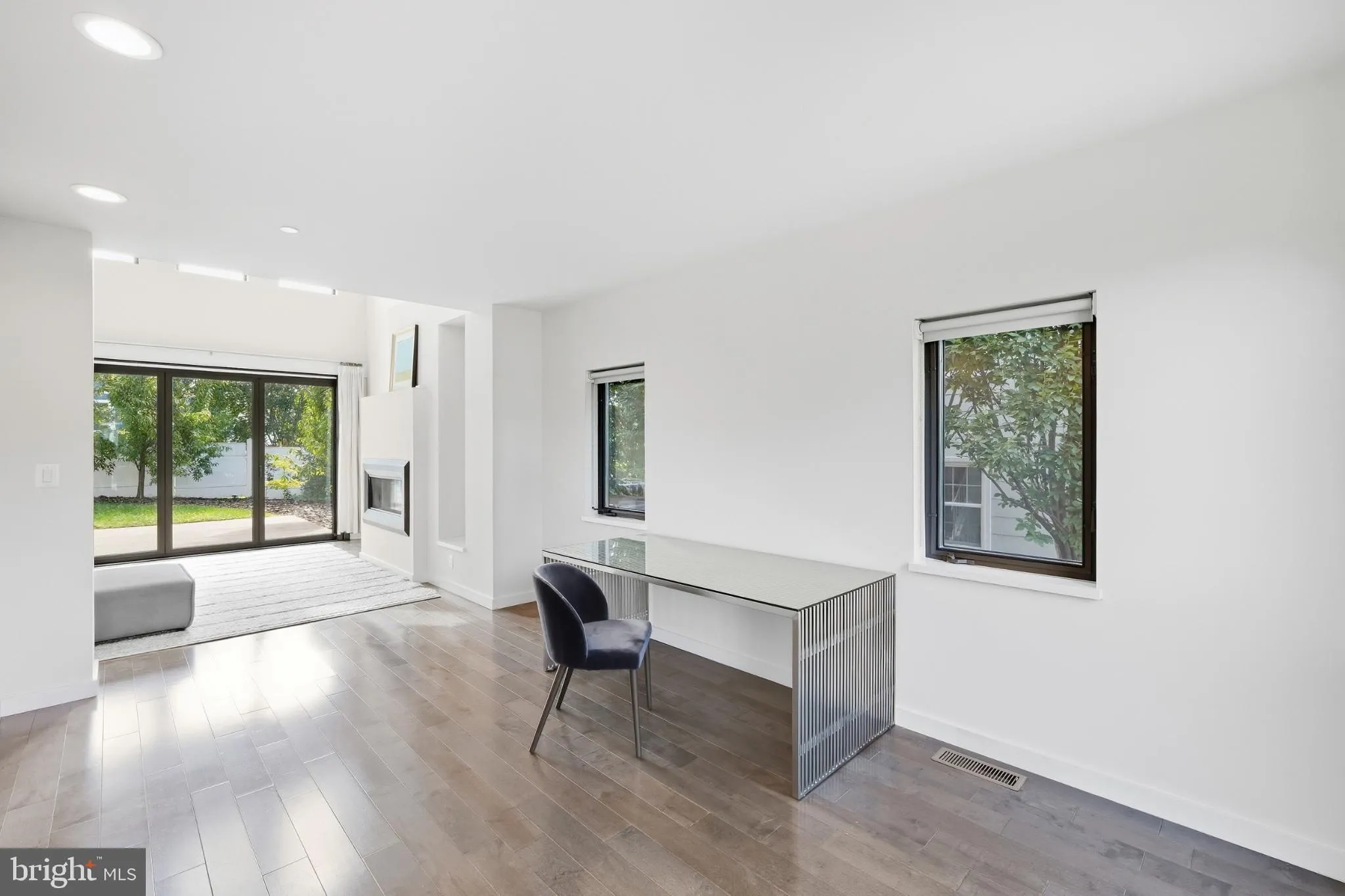 9927 DICKENS AVENUE, Bethesda, MD 20814