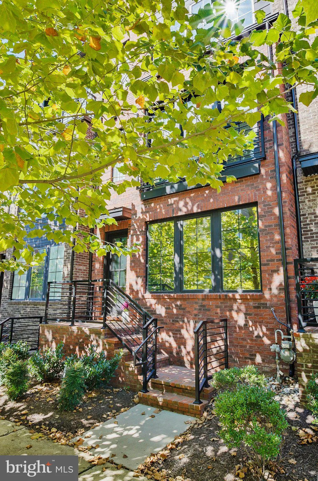 1962 ROLAND CLARKE PLACE, Reston, VA 20191