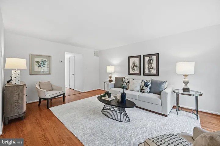 7818 Byrds Nest Pass, Annandale, Virginia 22003