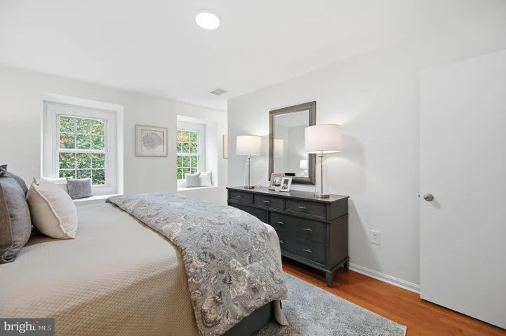 7818 Byrds Nest Pass, Annandale, Virginia 22003